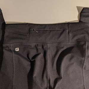 Fabletics Black 3/4 length Yoga Pants